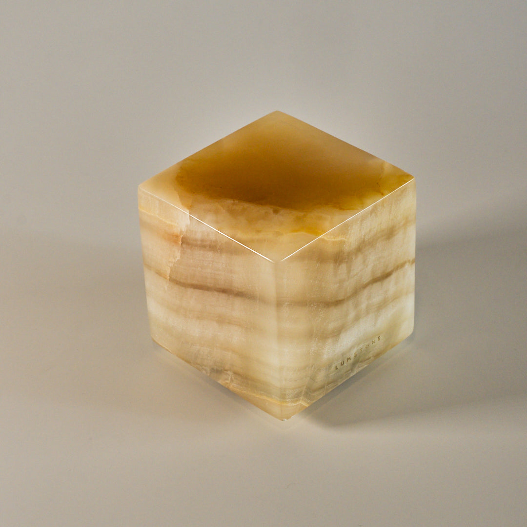 COMPACT - Cubo de ónix 8x8x8cm