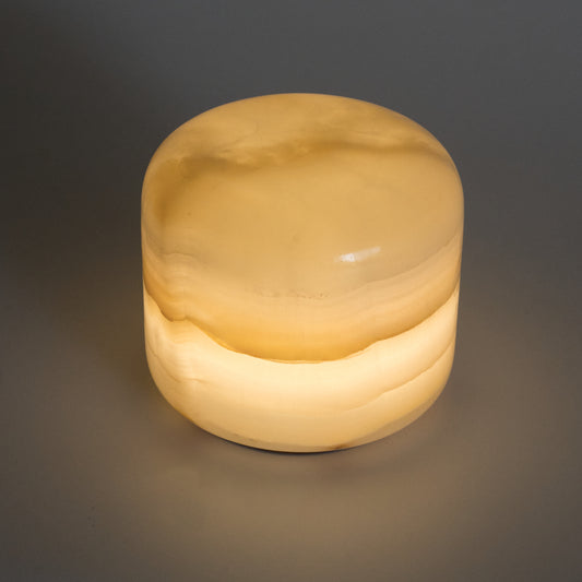 HONEY COMPACT · Miel N°02 — Lámpara Ónix con Carga Inalámbrica