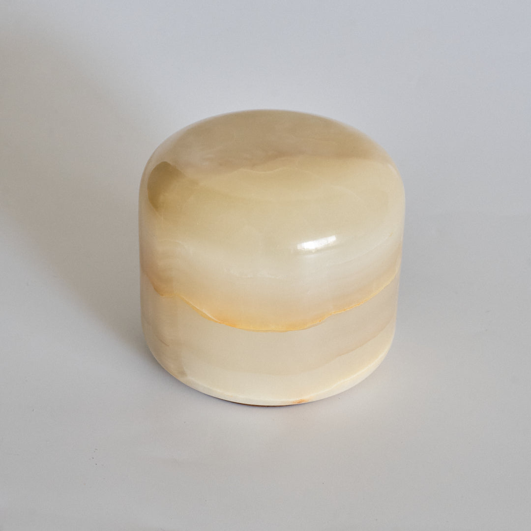 HONEY COMPACT · Miel N°02 — Lámpara Ónix con Carga Inalámbrica